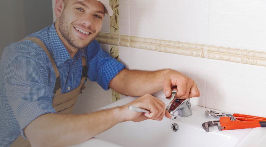 Handle or spout repair in Grand Blanc, MI